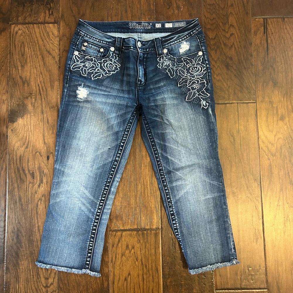 MiSSME women’s denim capri size 31